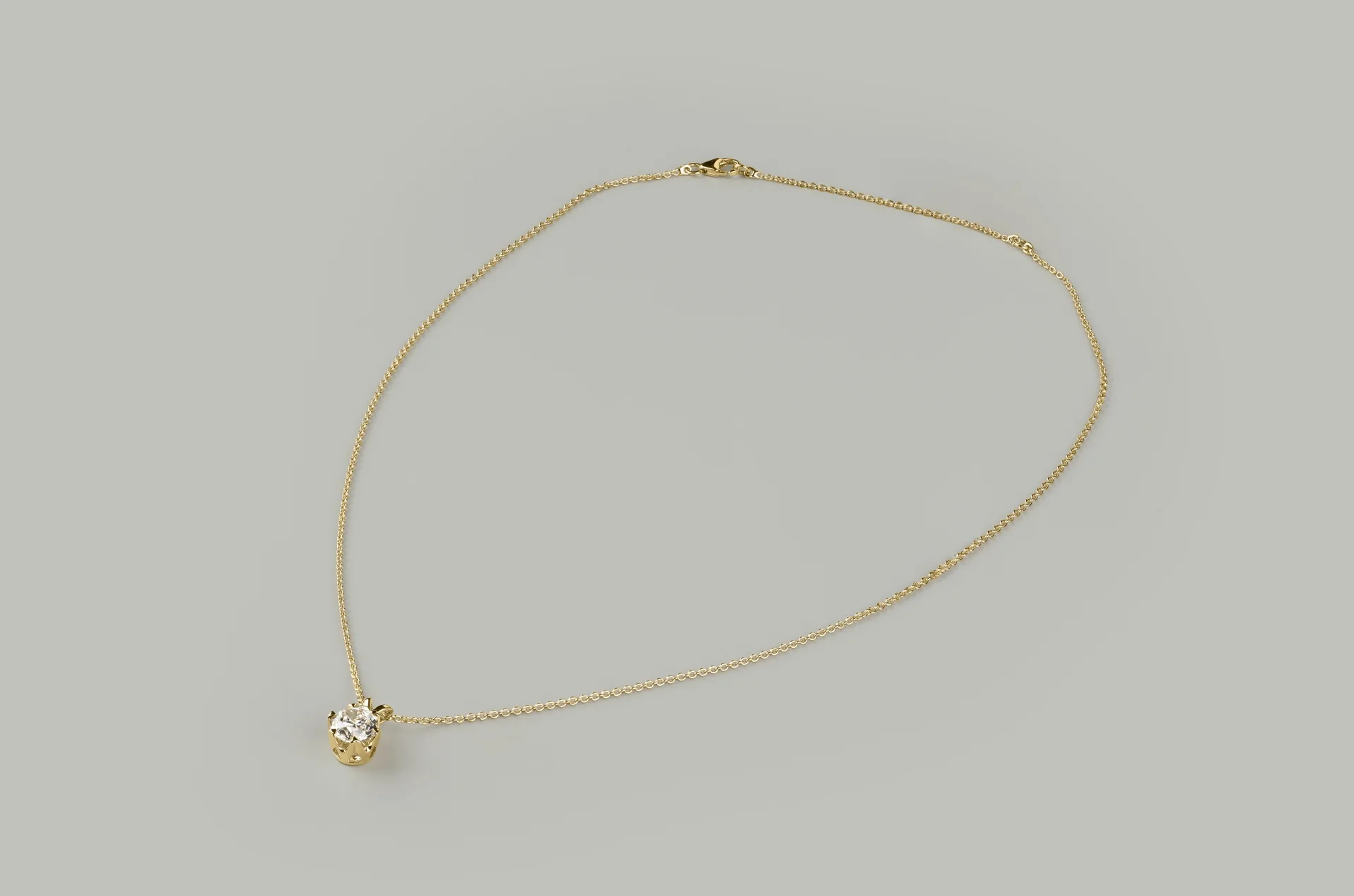 2.06 Cts 14k Yellow Gold Old European Brilliant Shape Solitaire Pendant - Image 2