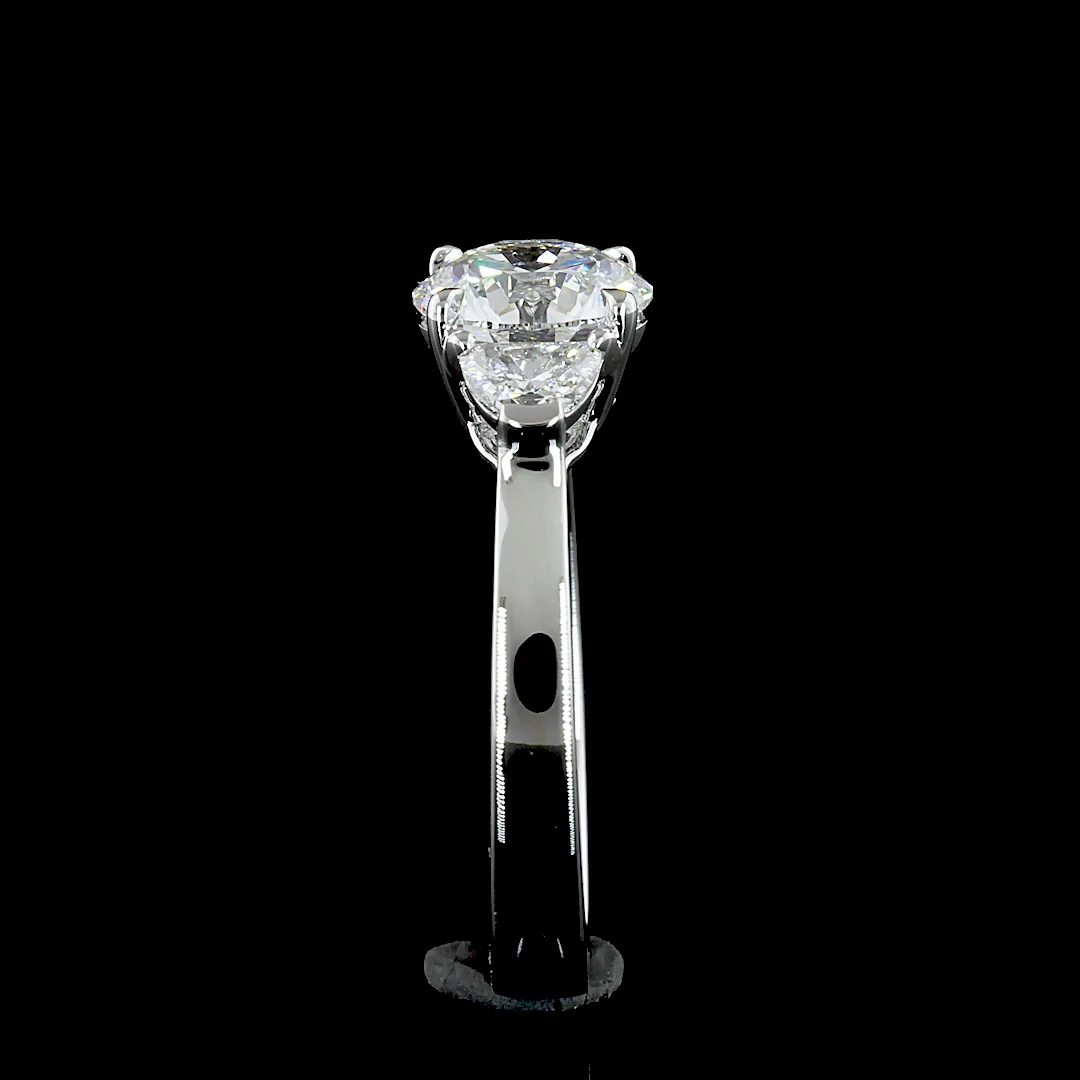2.45 Cts Platinum Round Shape 3 Stones Ring - Image 4