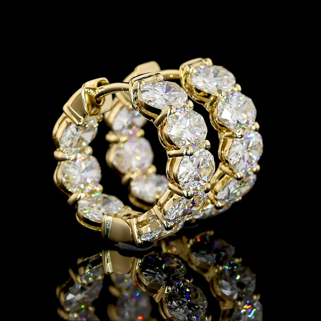 4.33 Cts 14k Yellow Gold Oval Shape Huggies Earring - Video