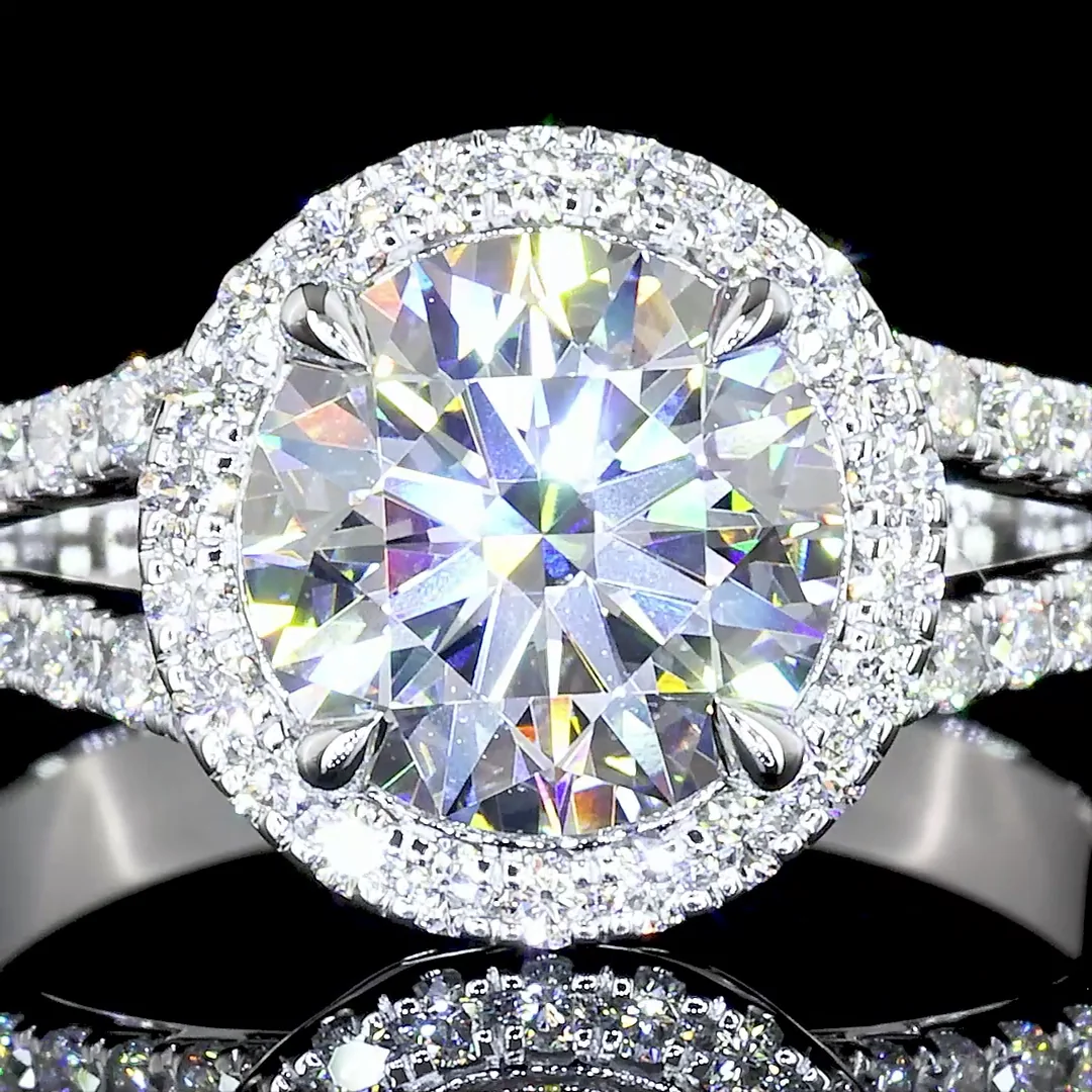 3.68 Cts 14k White Gold Round Shape Split Shank Ring - Image 3