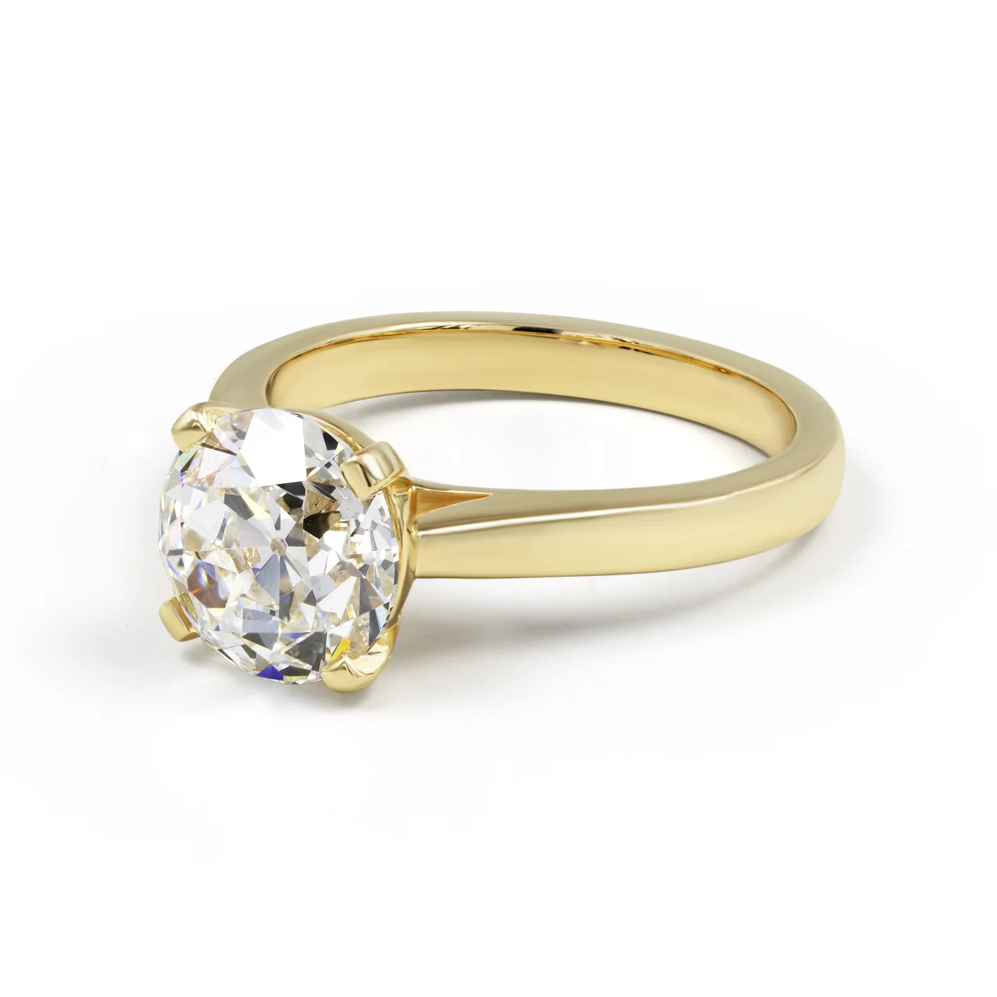 2.51 Cts 14k Yellow Gold Old European Brilliant Shape Solitaire Ring - Image 4