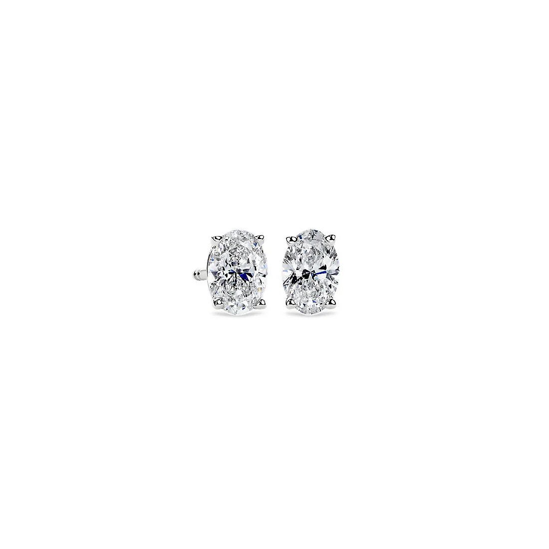1.04 Cts 18k White Gold Oval Shape Studs Earring - Image 2