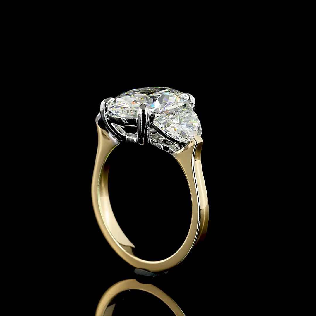 5.61 Cts 14k Two Tone Moon Half Shape 3 Stones Ring - Image 2