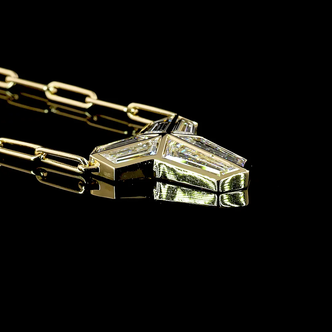 3.13 Cts 14k Yellow Gold Shape Pendant Pendant - Image 2