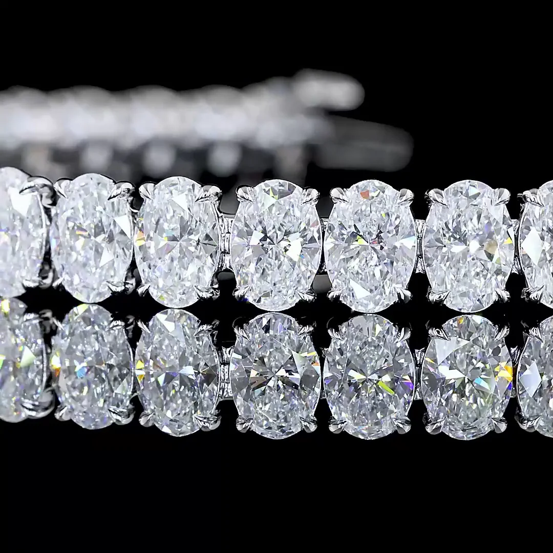 14.62 Cts 14k White Gold Oval Shape Tennis Bracelet - Image 2