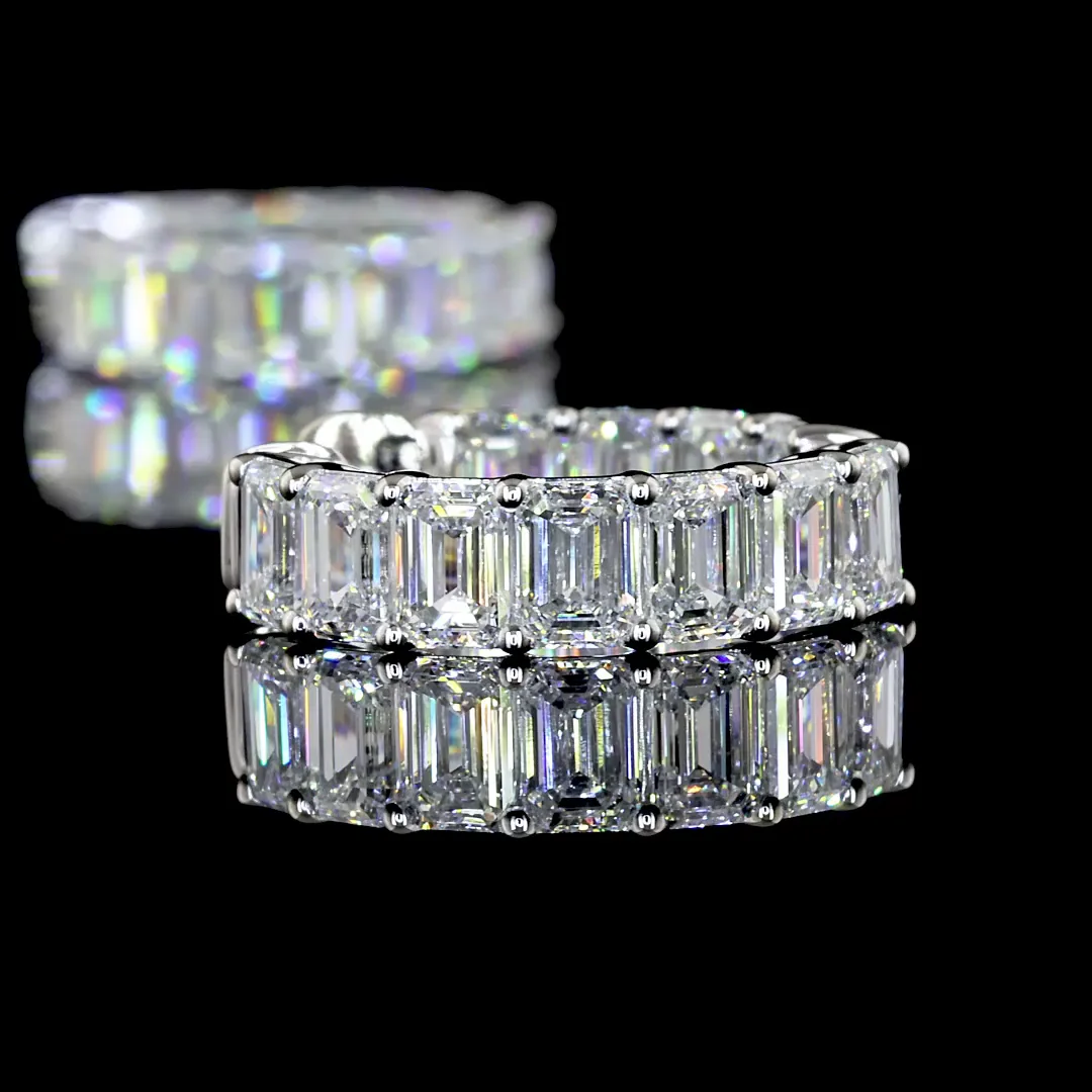 3.14 Cts 14k White Gold Emerald Shape Huggies Earring - Image 4