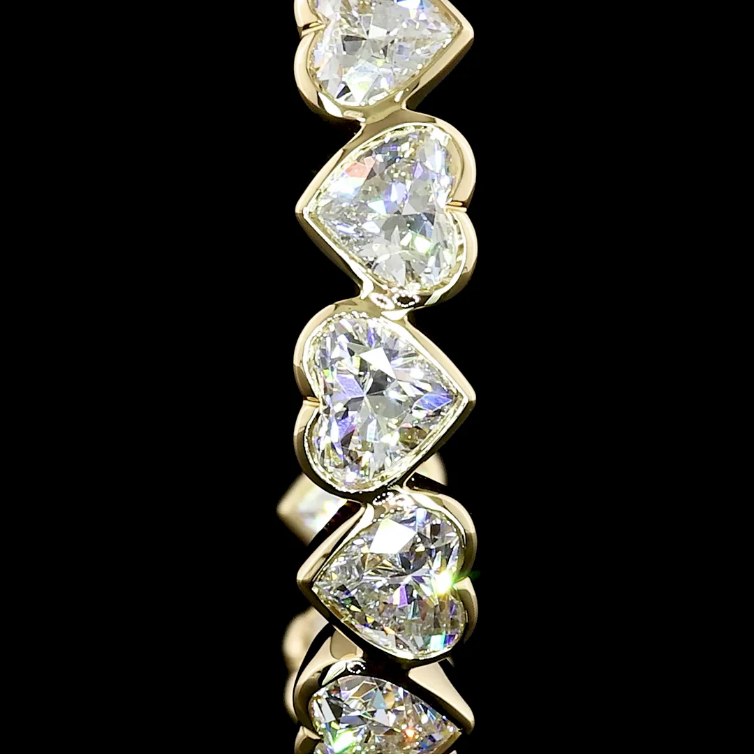 6.62 Cts 14k Yellow Gold Heart Shape C Hoops Earring - Image 3