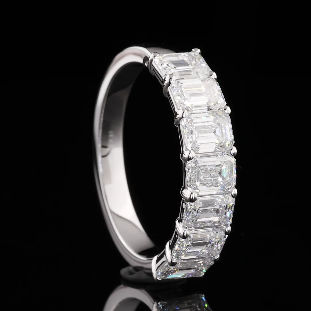 2.07 Cts 14k White Gold Emerald Shape 7 Stones Eternity Band - Image 3