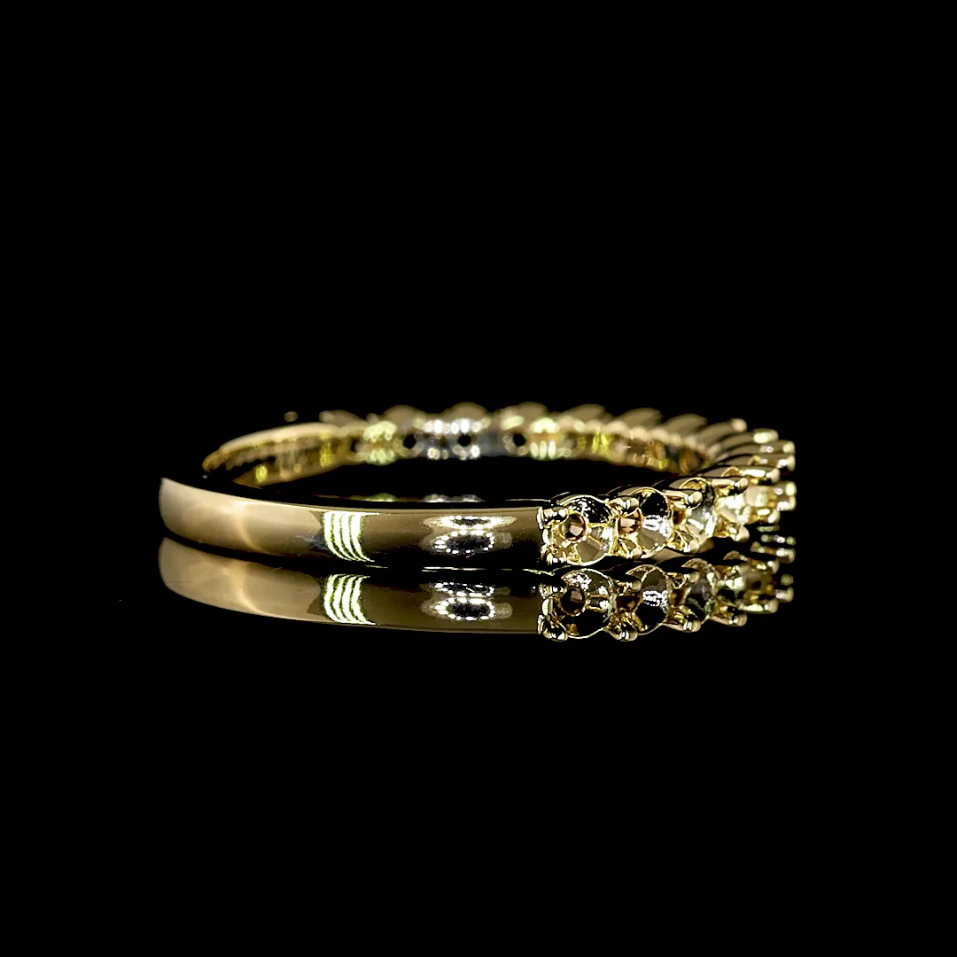 0 Cts 14k Yellow Gold Shape Half Eternity Eternity Band - Image 3