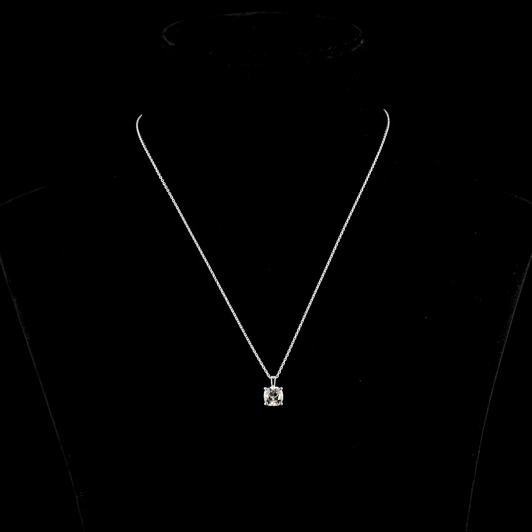 1.54 Cts 14k White Gold Square Cushion Brilliant Shape Solitaire Pendant - Video