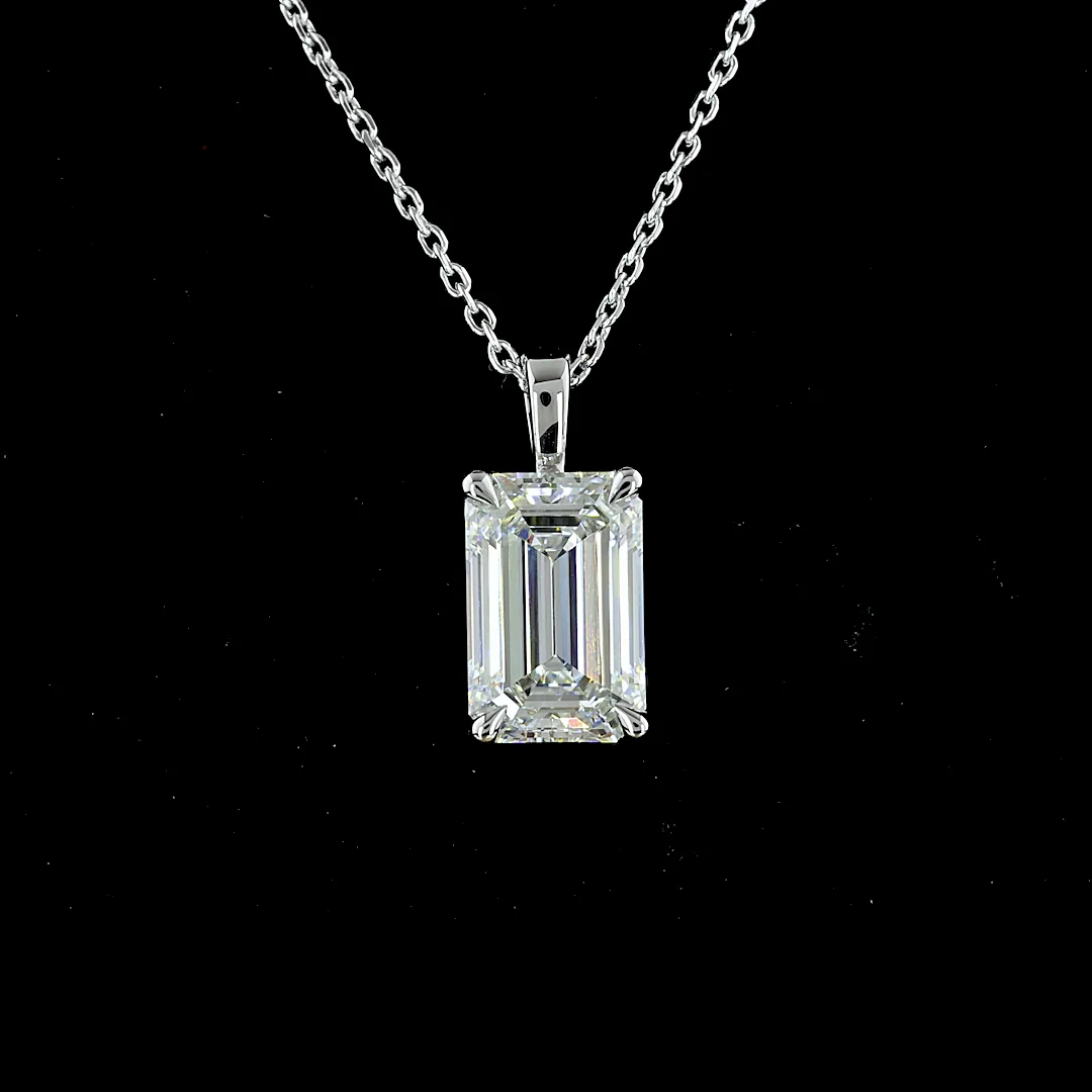2.51 Cts 14k White Gold Emerald Shape Solitaire Pendant - Image 3