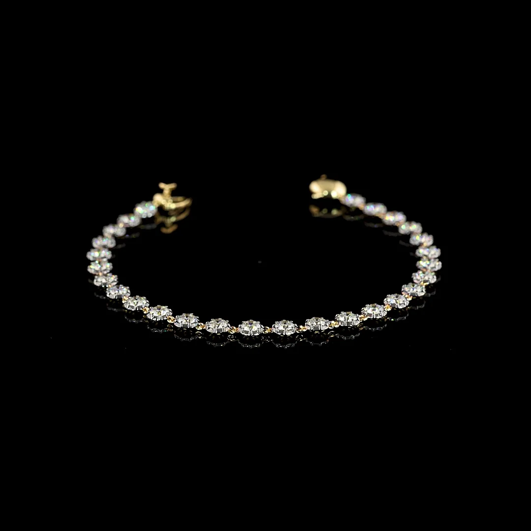 3.98 Cts 14k Two Tone Round Shape Tennis Bracelet - Video