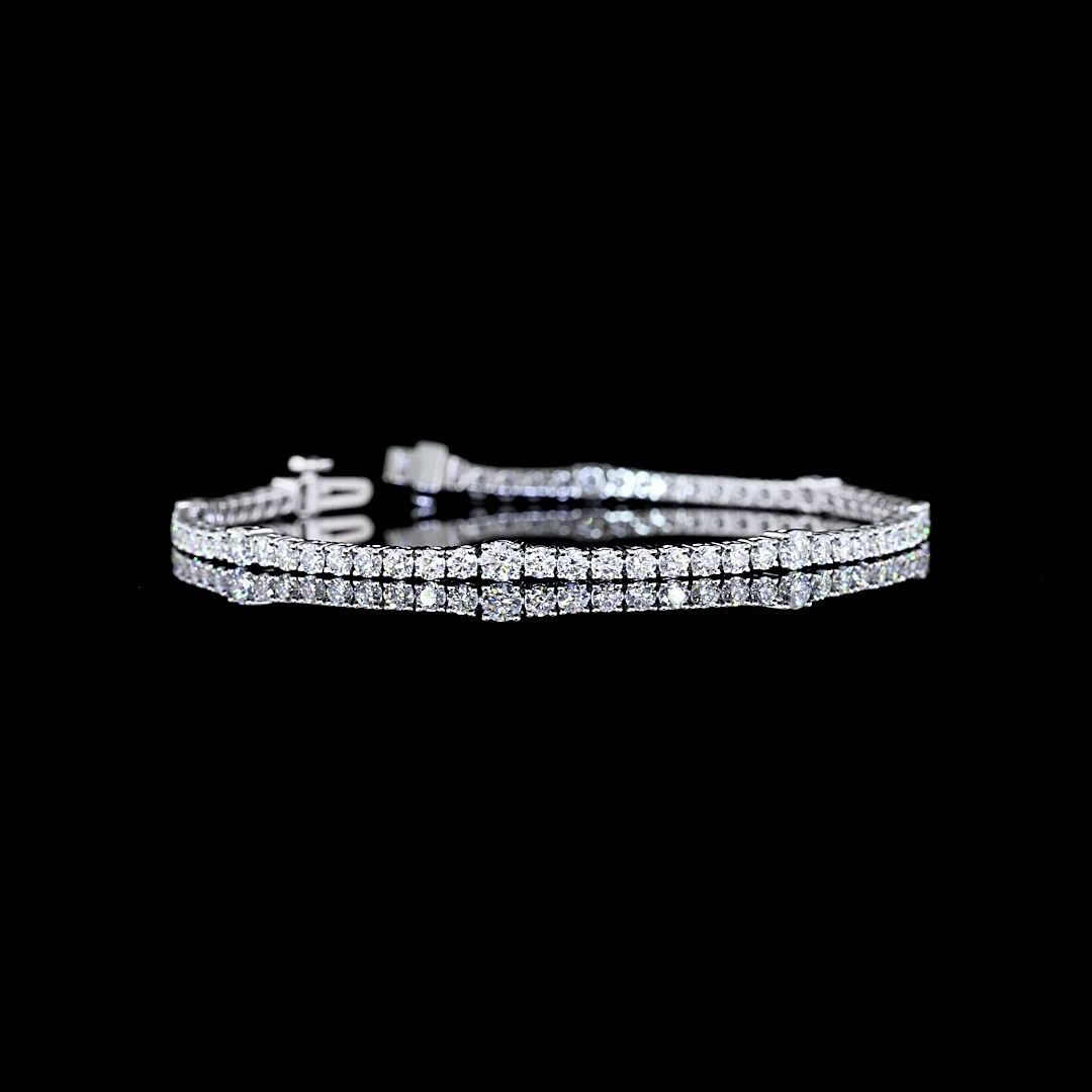 3.76 Cts 14k White Gold Round Shape Station Line Tennis Bracelet - Video