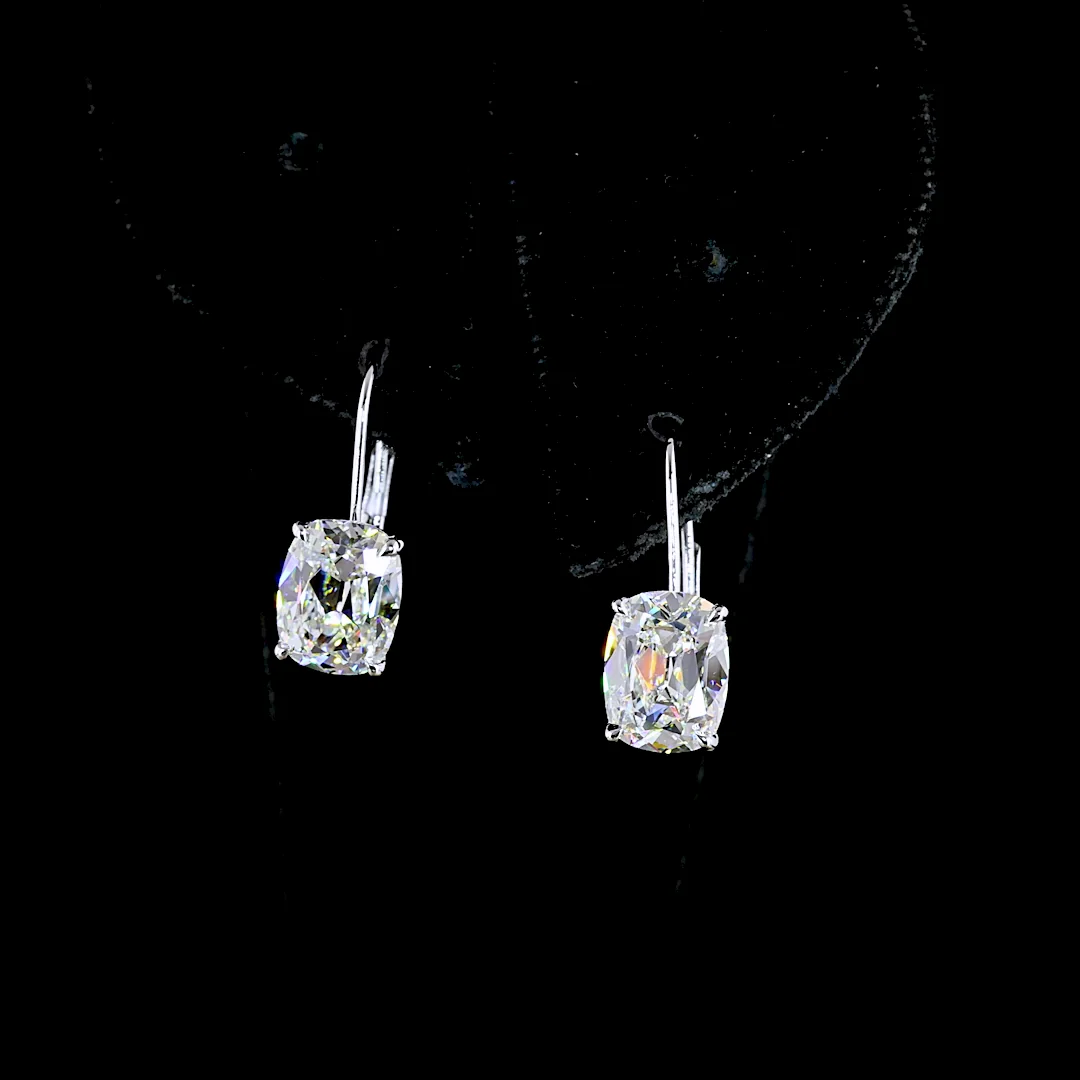 4.14 Cts 14k White Gold Antique Cushion Shape Hanging Earring - Image 3