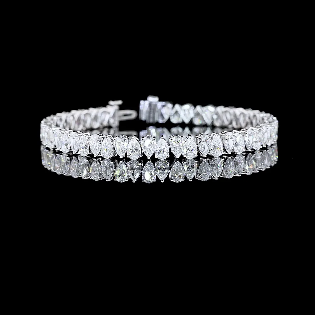 13.09 Cts 14k White Gold Pear Shape Tennis Bracelet - Video