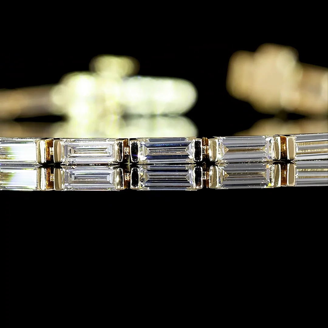 2.75 Cts 14k Yellow Gold Baguette Shape Tennis Bracelet - Image 2