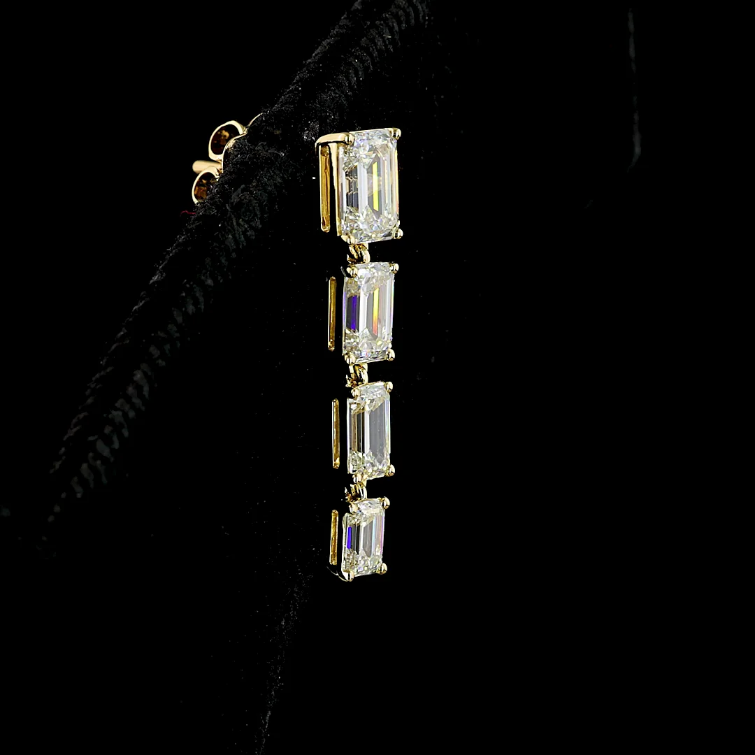 2.47 Cts 14k Yellow Gold Emerald Shape Hanging Earring - Image 2