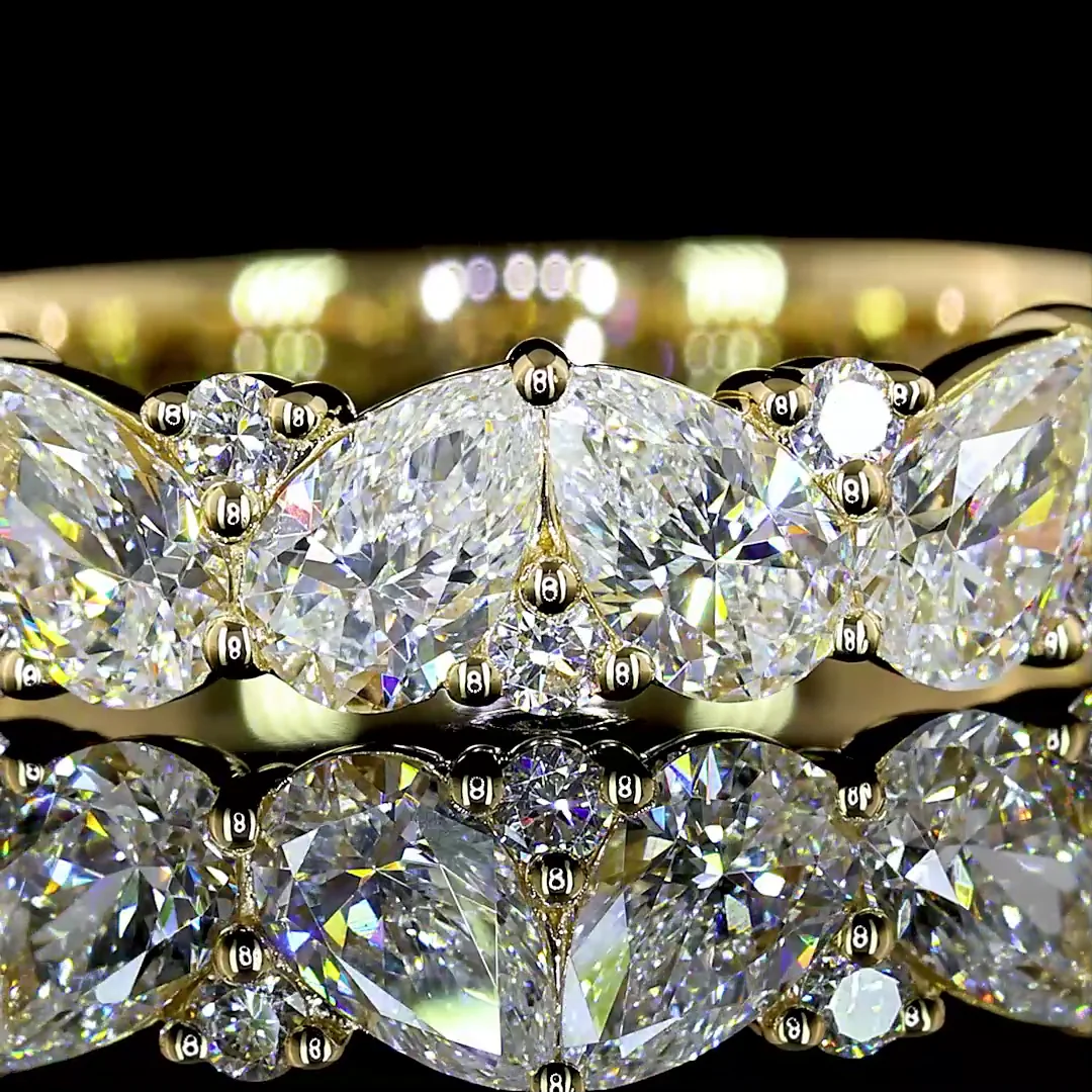 1.6 Cts 14k Yellow Gold Pear Shape Half Eternity Eternity Band - Image 3