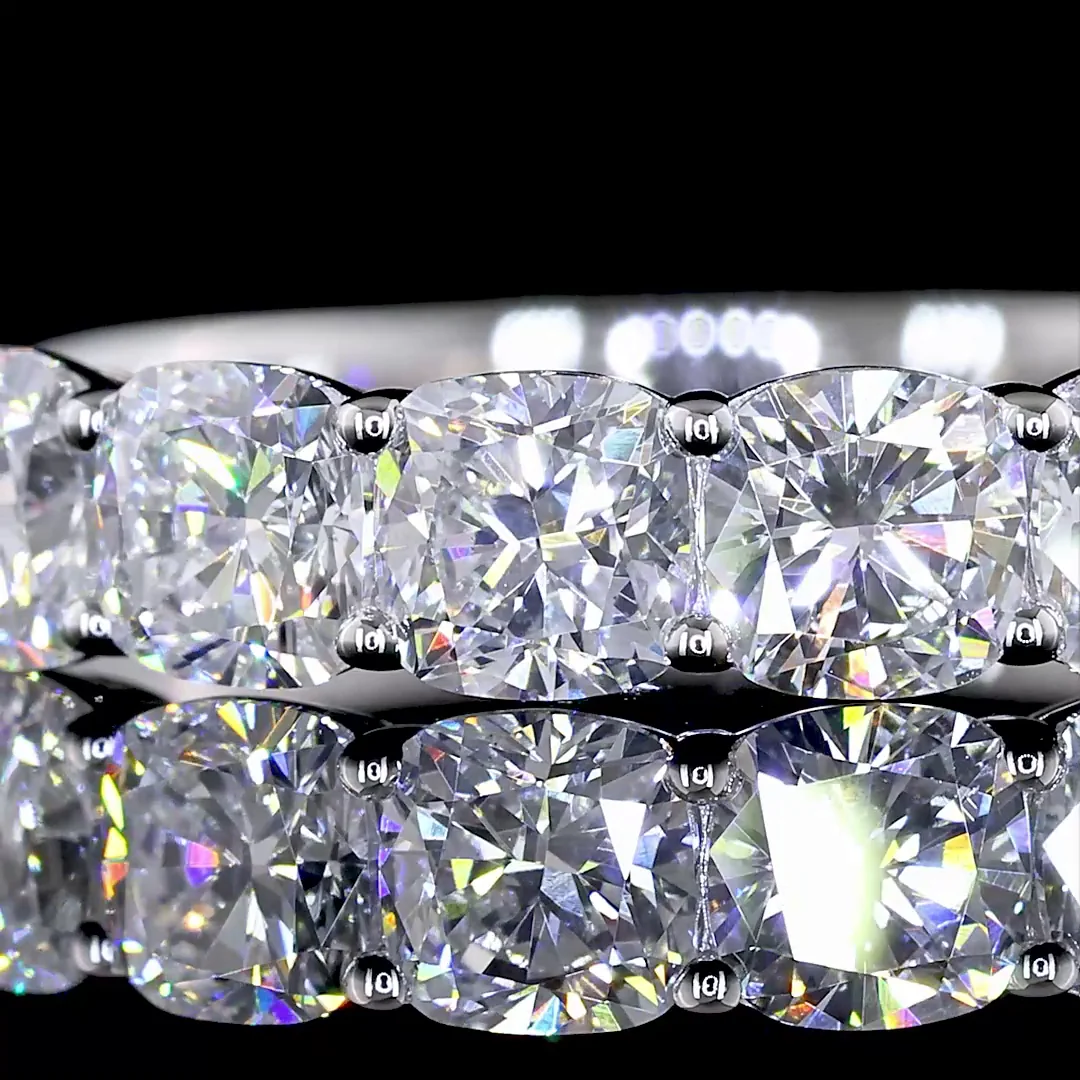 1.02 Cts 14k White Gold Square Cushion Brilliant Shape 5 Stones Eternity Band - Image 3