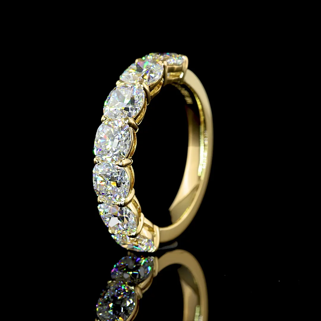 3.2 Cts 14k Yellow Gold Square Cushion Brilliant Shape 7 Stones Eternity Band - Image 4