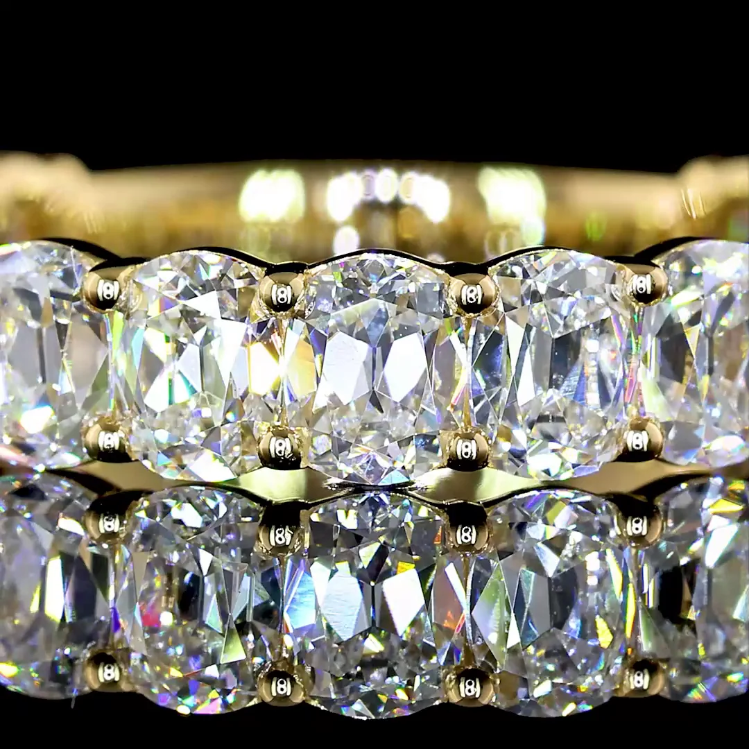 2.97 Cts 14k Yellow Gold Antique Cushion Shape 3/4 Band Eternity Band - Image 3