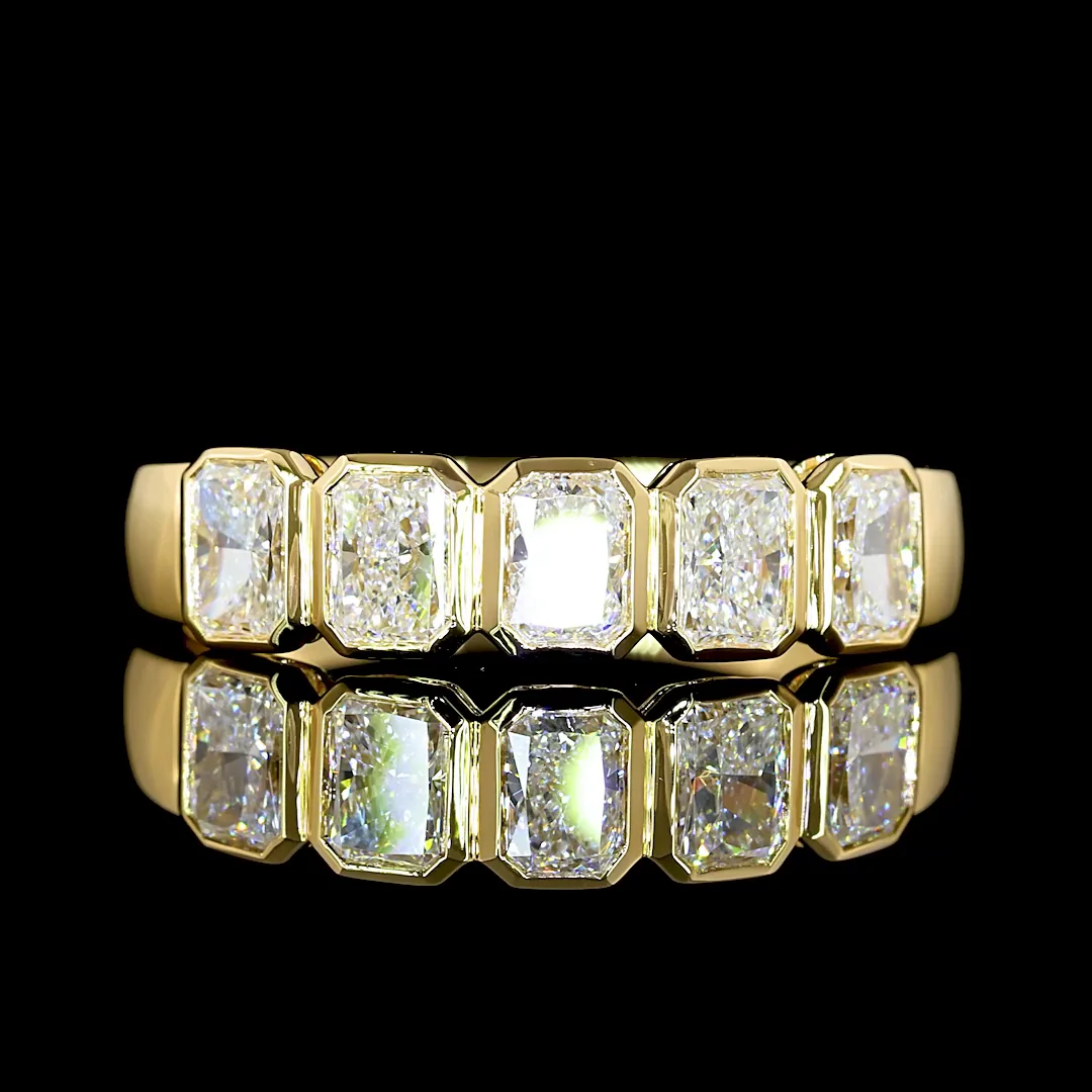 1.05 Cts 14k Yellow Gold Radiant Shape 5 Stones Eternity Band - Video