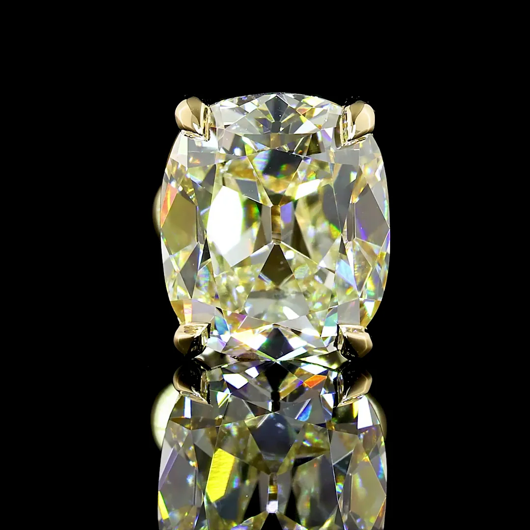 3.13 Cts 14k Yellow Gold Antique Cushion Shape Studs Earring - Image 2