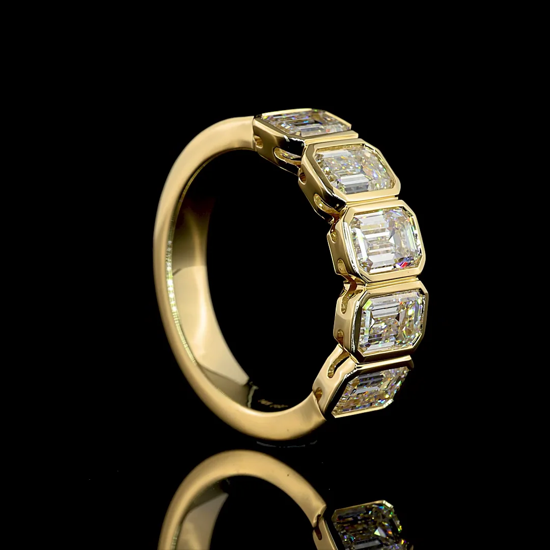 3.02 Cts 14k Yellow Gold Emerald Shape 5 Stones Eternity Band - Image 2