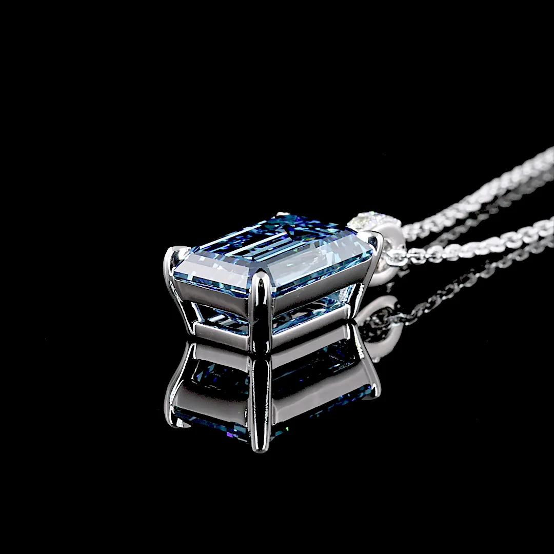 3.54 Cts 14k White Gold Emerald Shape Pendant Pendant - Image 2