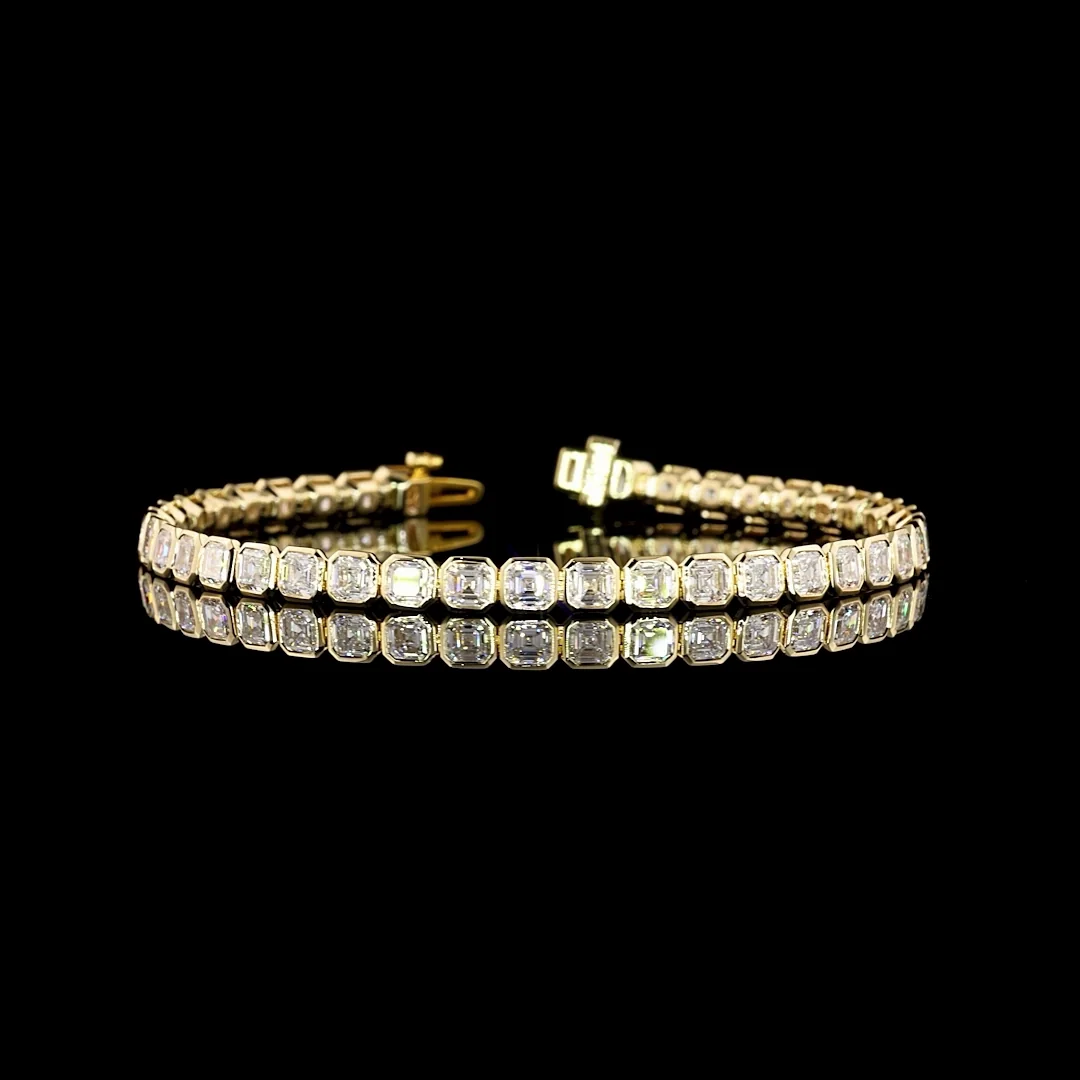 8.22 Cts 14k Yellow Gold Asscher Shape Tennis Bracelet - Video