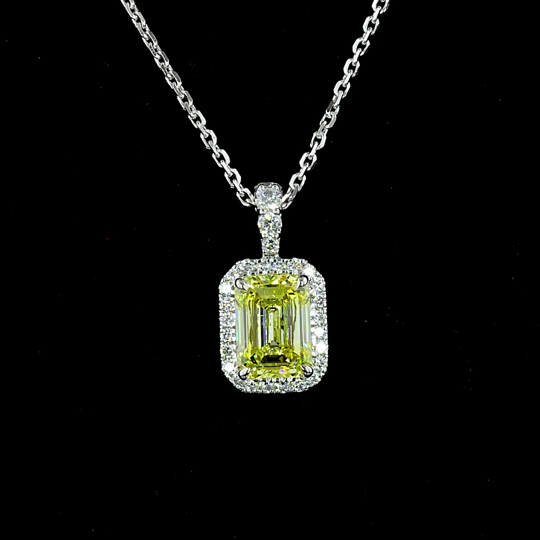 1.27 Cts 14k White Gold Emerald Shape Halo Pendant - Image 3