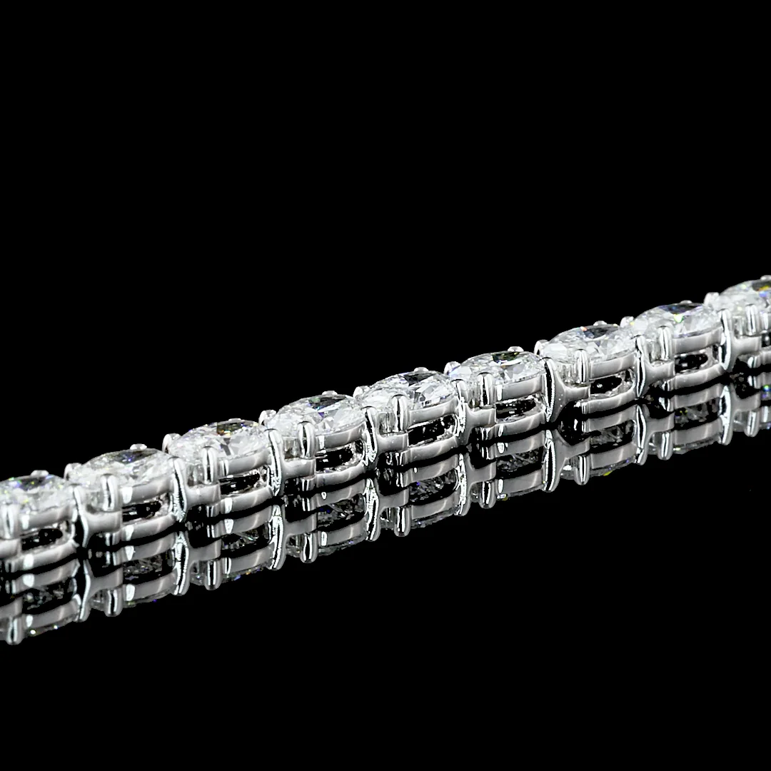 11.8 Cts 18k White Gold Oval Shape Tennis Necklace - Image 4