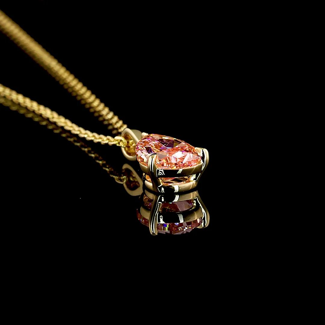 1.12 Cts 14k Yellow Gold Pear Shape Solitaire Pendant - Image 2