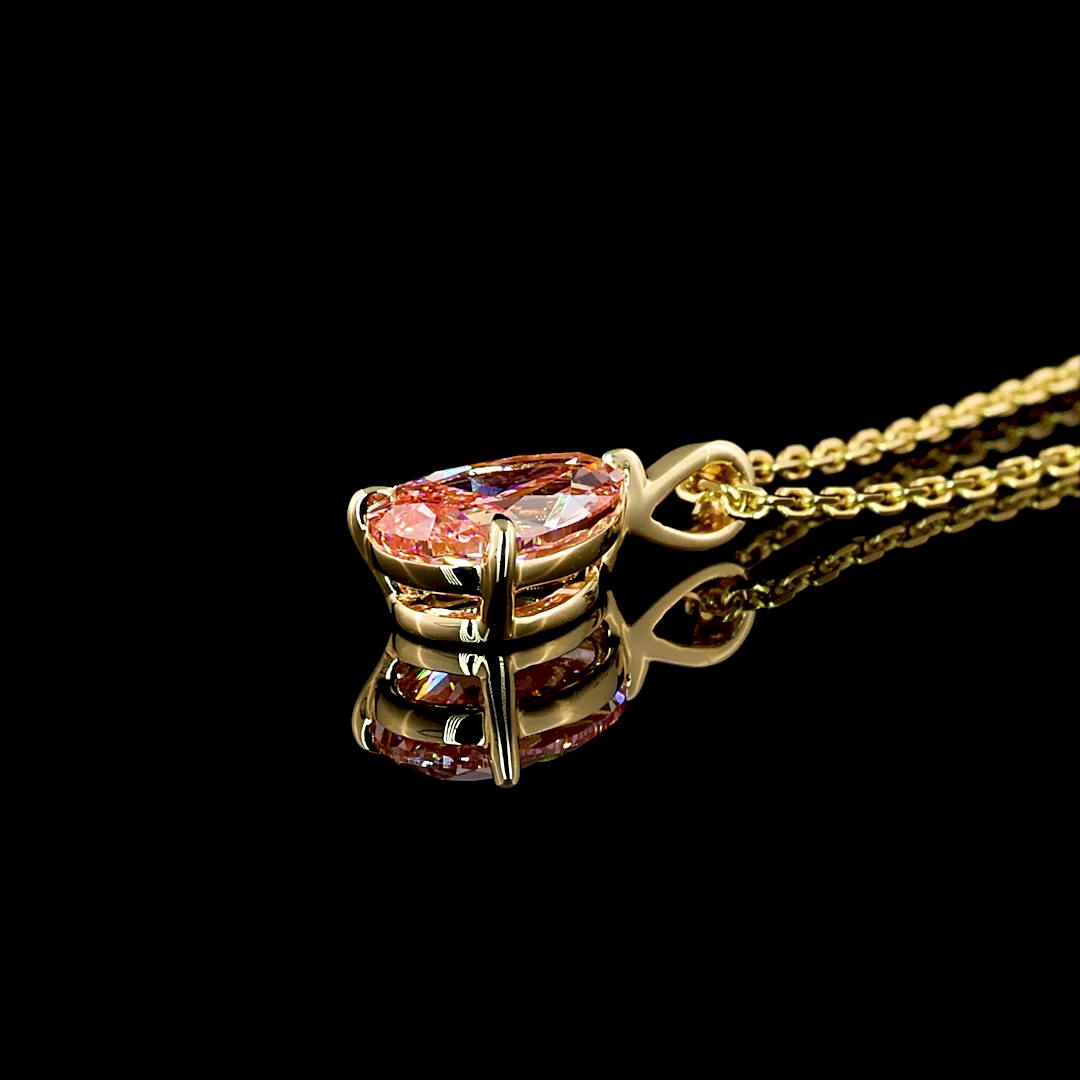 1.12 Cts 14k Yellow Gold Pear Shape Solitaire Pendant - Image 4