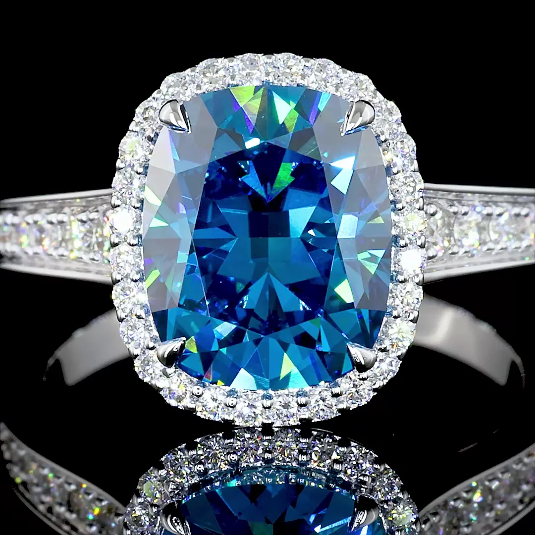 3.78 Cts 18k White Gold Cushion Brilliant Shape Halo Ring - Image 3