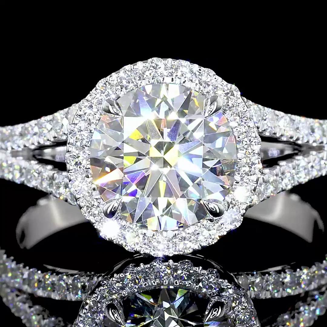 2.04 Cts 14k White Gold Round Shape Split Shank Ring - Image 3