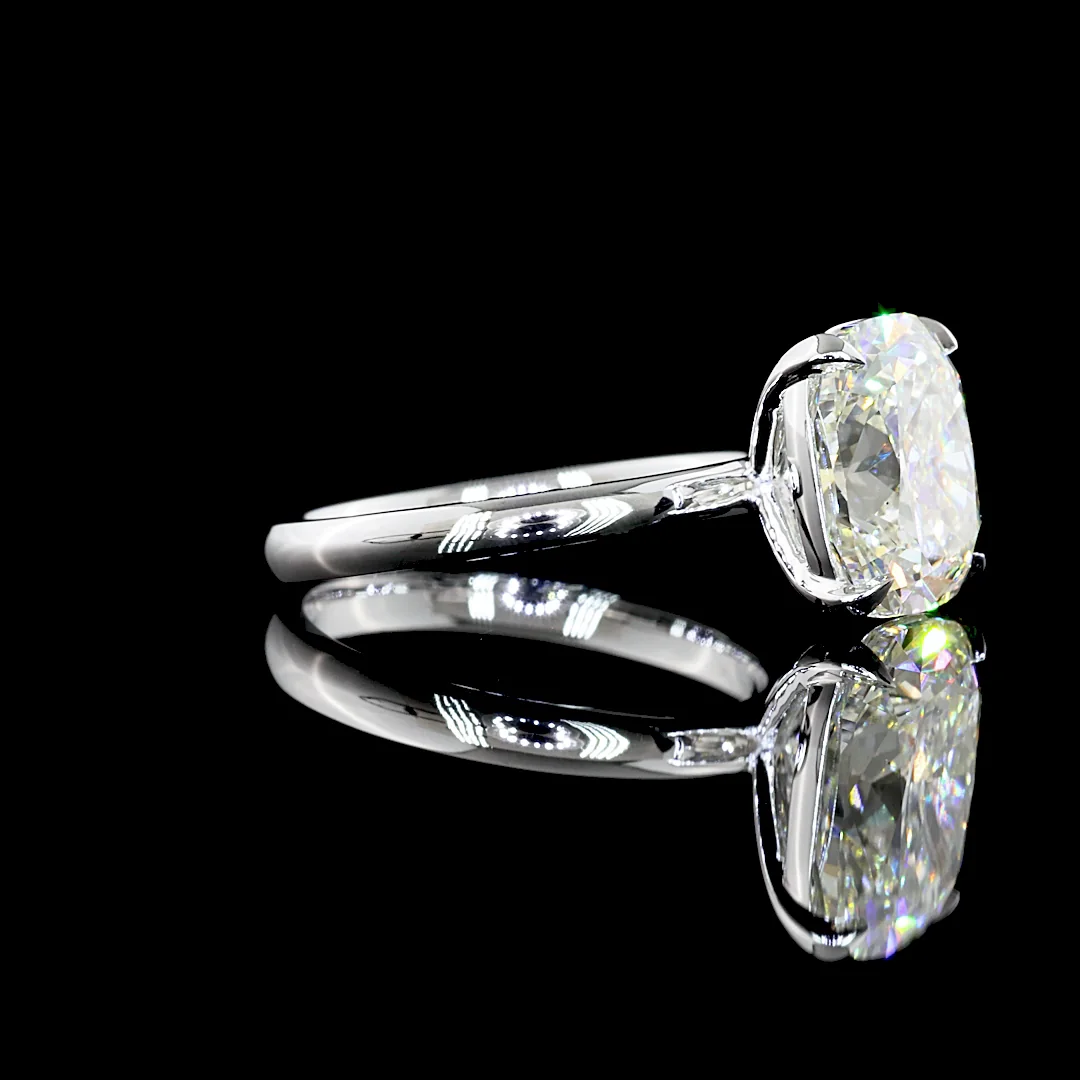 4.07 Cts 14k White Gold Cushion Modified Shape Solitaire Ring - Image 3