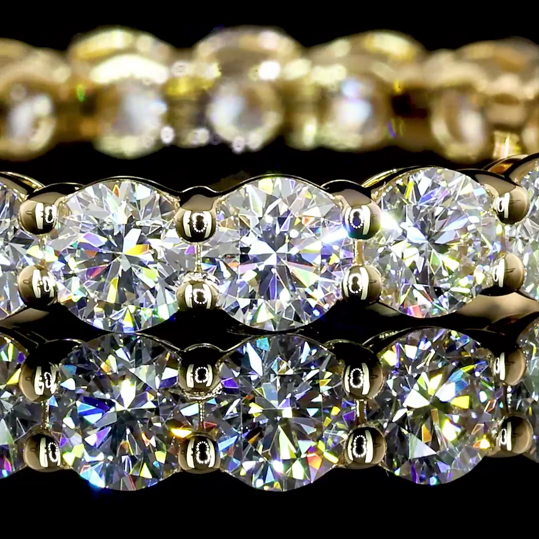 2.09 Cts 18k Yellow Gold Round Shape Eternity Band Eternity Band - Image 2