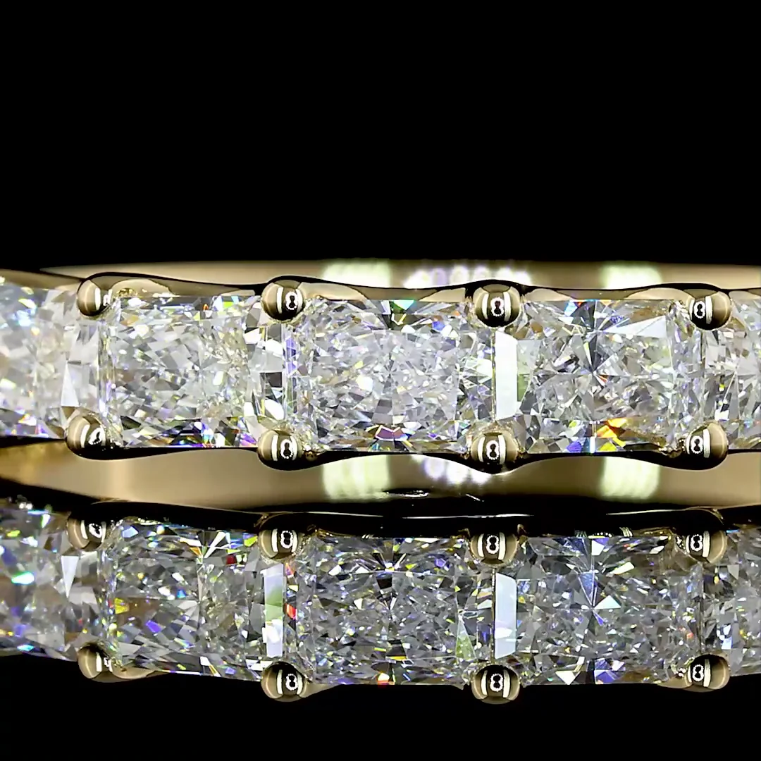 1.07 Cts 14k Yellow Gold Radiant Shape Half Eternity Eternity Band - Image 3