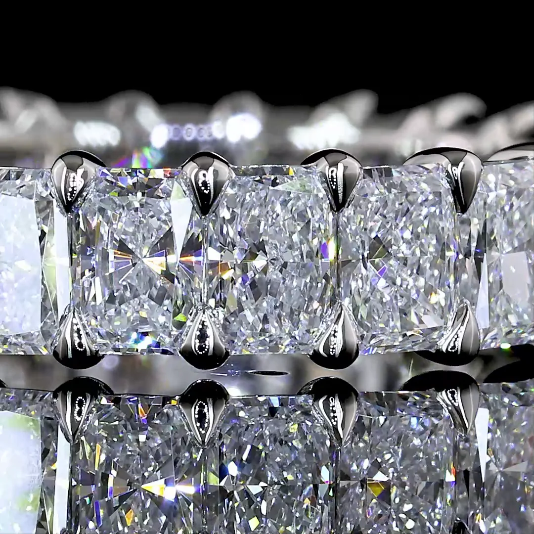 3.45 Cts Platinum Radiant Shape Eternity Band Eternity Band - Image 3