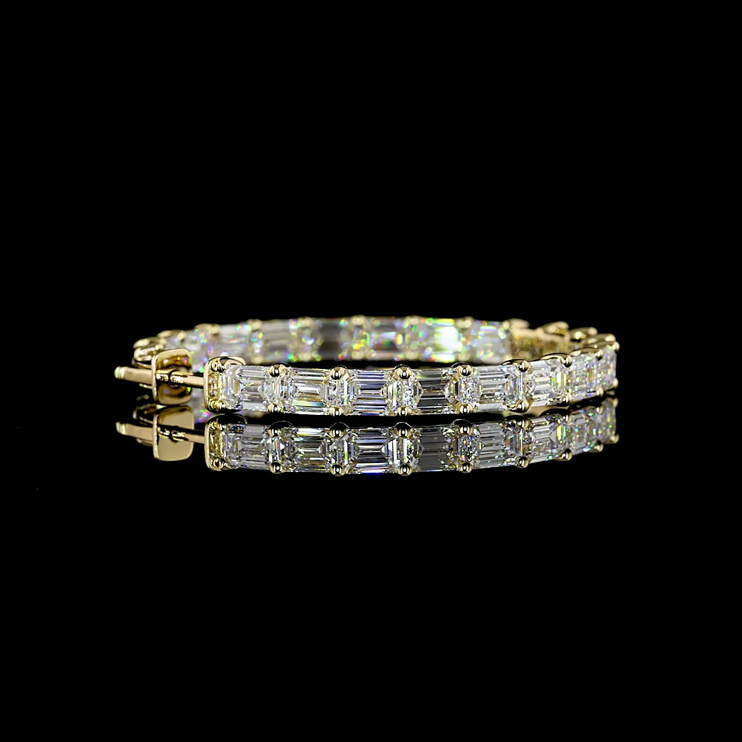 13.45 Cts 14k Yellow Gold Emerald Shape Hoops Earring - Image 2