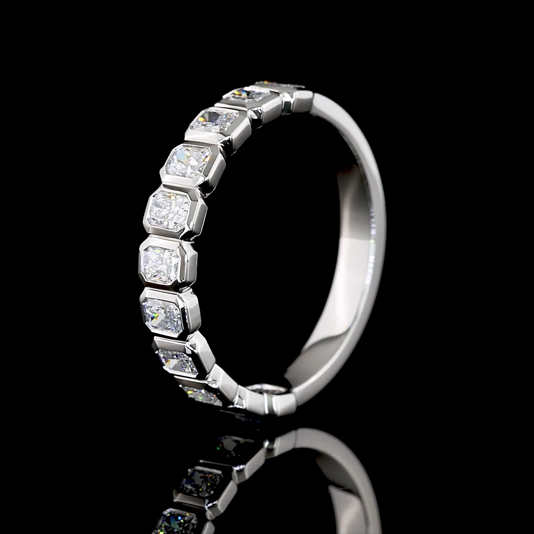 1.06 Cts Platinum Radiant Shape Half Eternity Eternity Band - Image 4