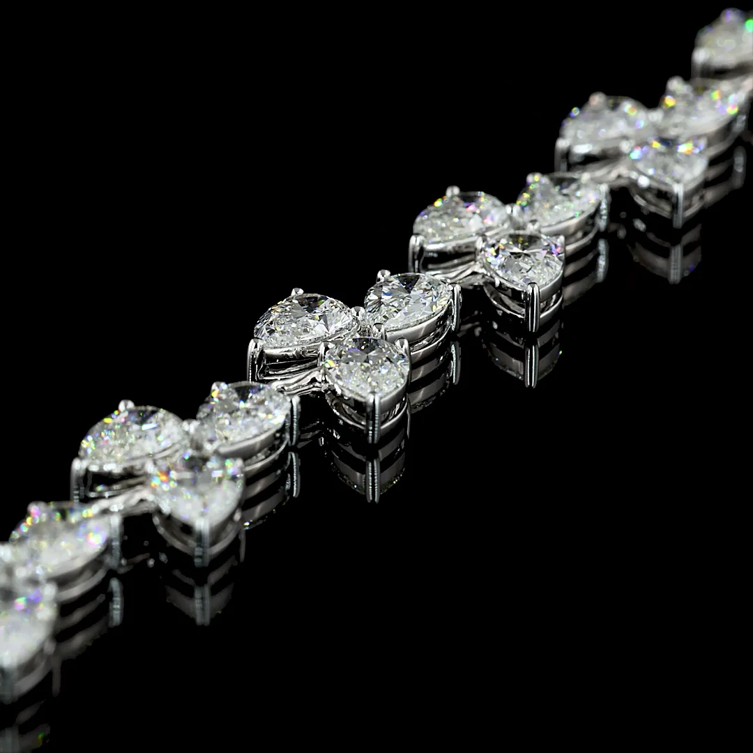 23.97 Cts 14k White Gold Pear Shape Special Necklace - Image 4