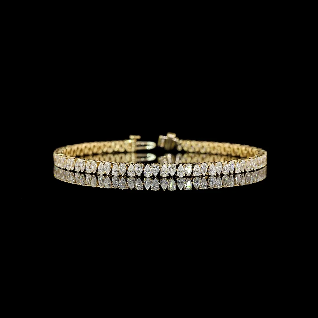 4.72 Cts 14k Yellow Gold Pear Shape Tennis Bracelet - Video