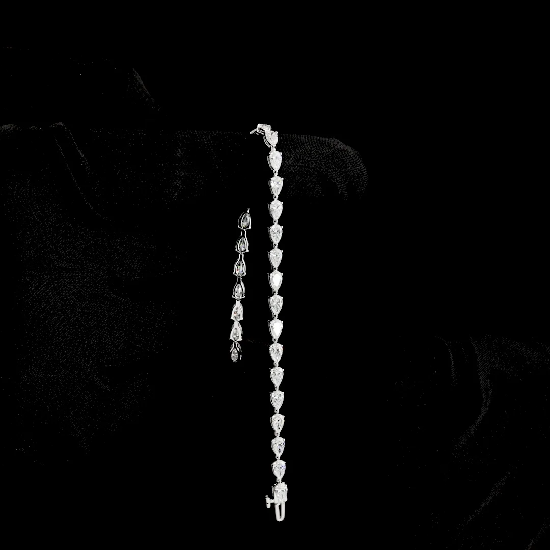 5.23 Cts 14k White Gold Pear Shape Tennis Bracelet - Image 3