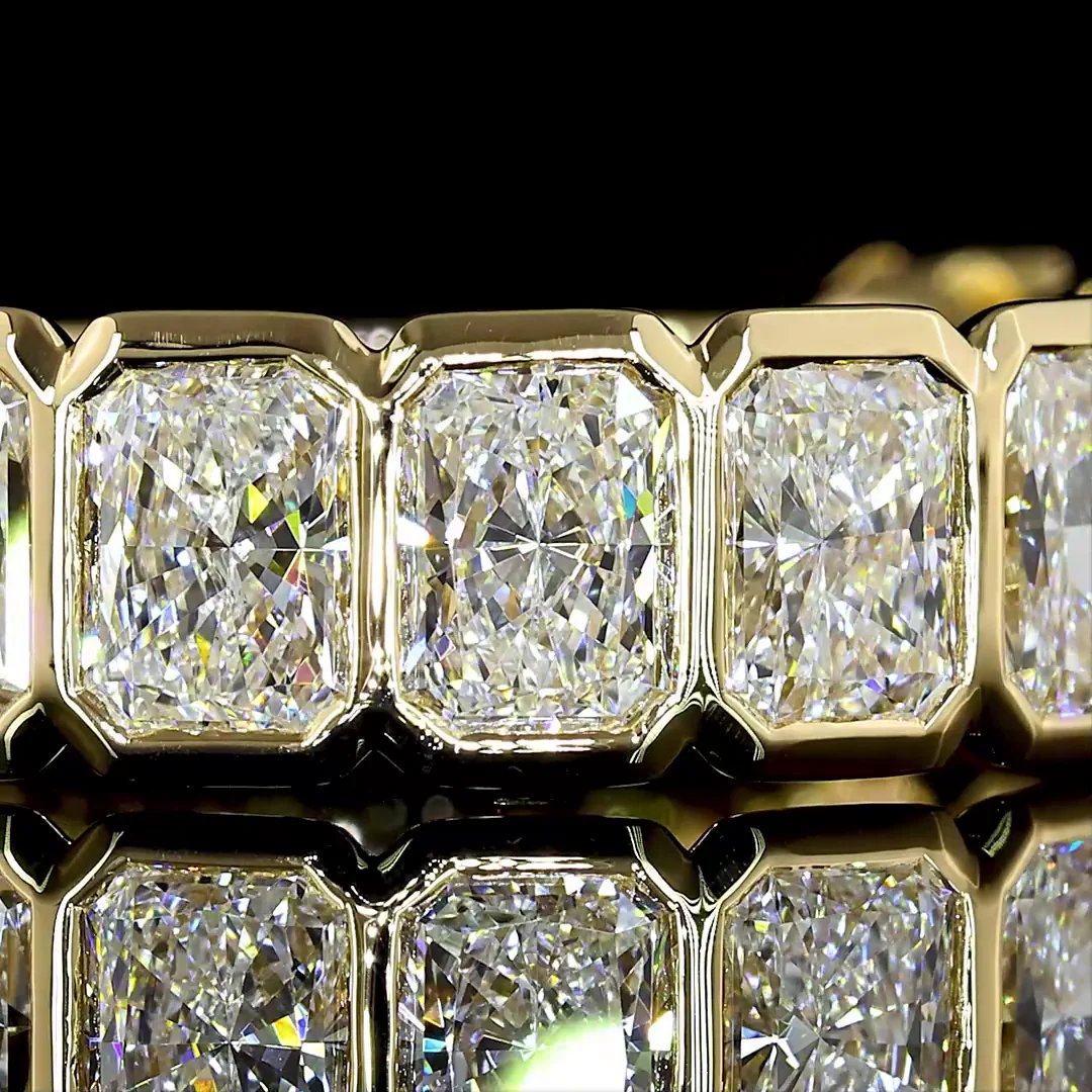 4.07 Cts 14k Yellow Gold Radiant Shape 3/4 Band Eternity Band - Image 3