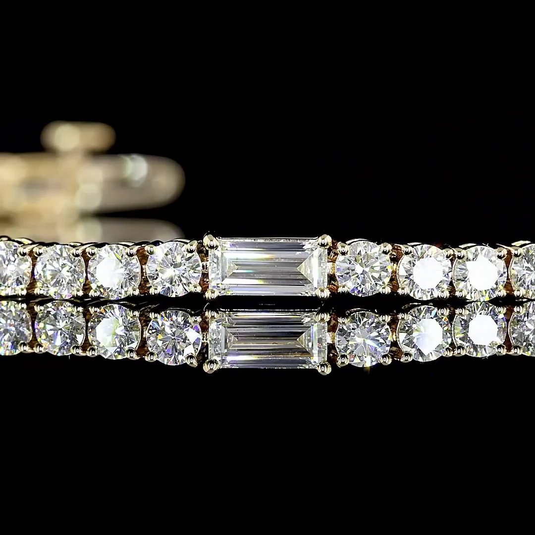 4.43 Cts 14k Yellow Gold Baguette Shape Station Line Tennis Bracelet - Image 2