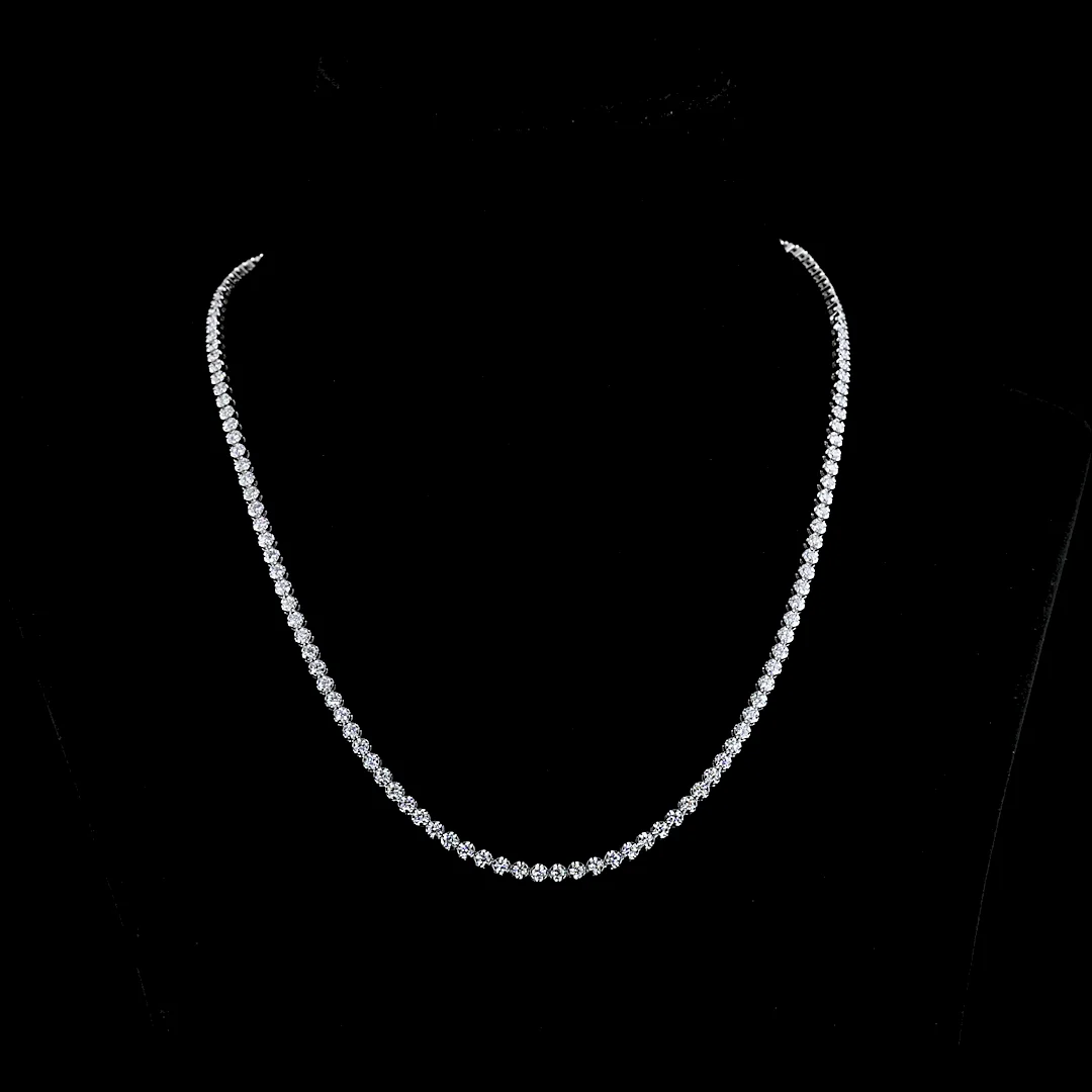 6.53 Cts 14k White Gold Round Shape Tennis Necklace - Video