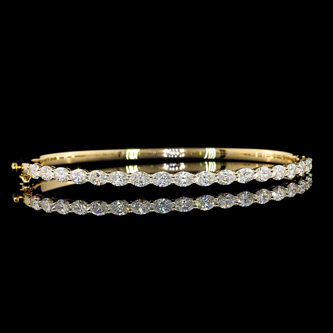 2.7 Cts 14k Yellow Gold Oval Shape Bangles Bracelet - Image 2