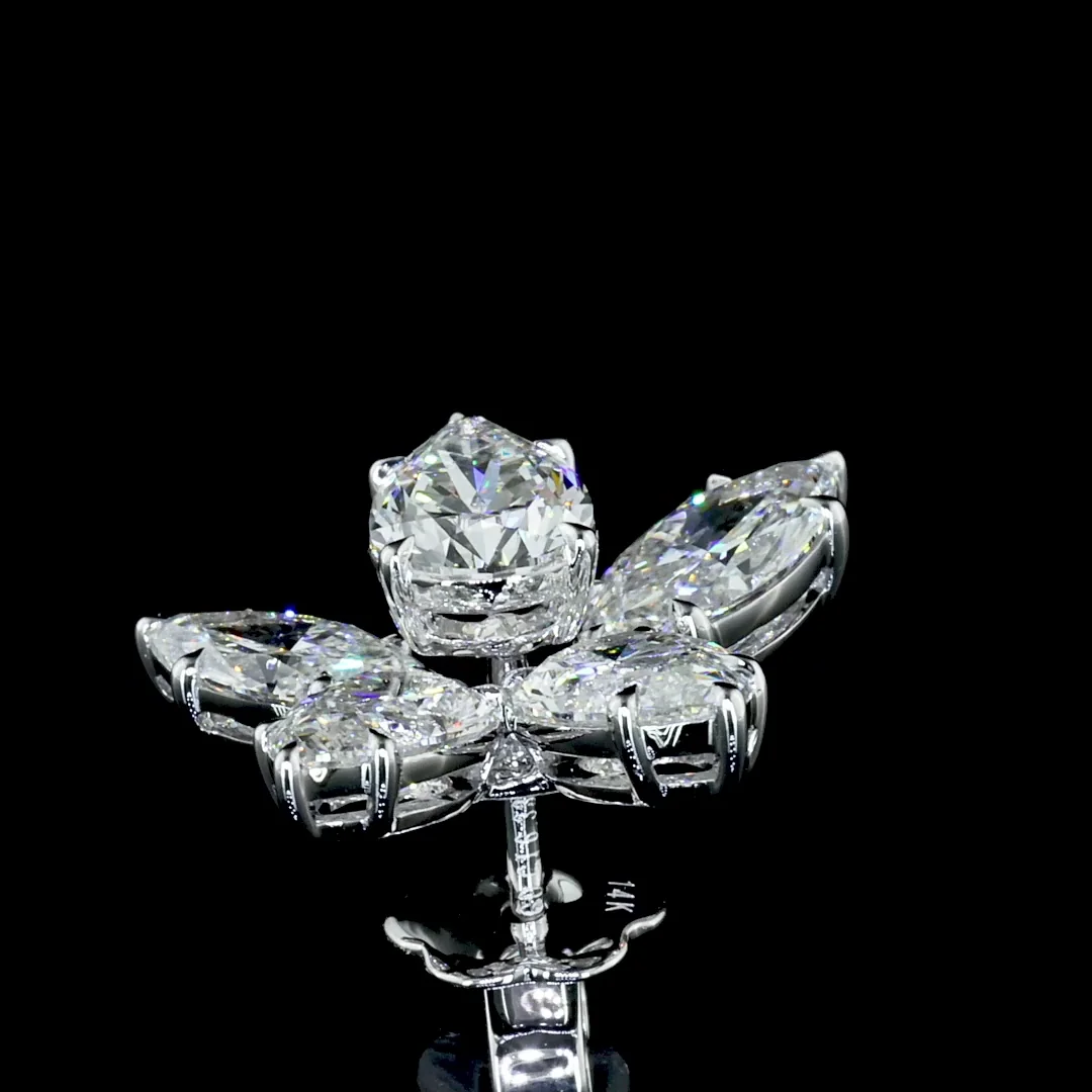 6.33 Cts 14k White Gold Pear Shape Studs Earring - Image 4